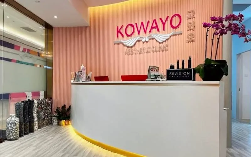 Kowayo Clinic treats tired eye in Singapore